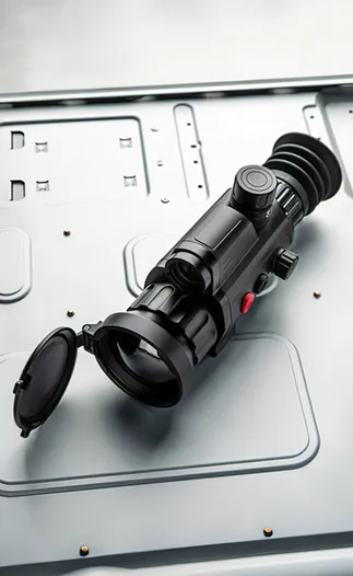 MONOCULAR